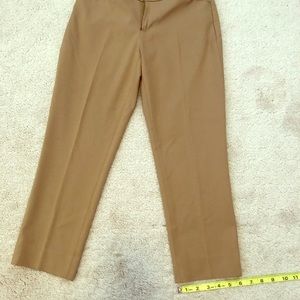 GAP Khaki Crops
